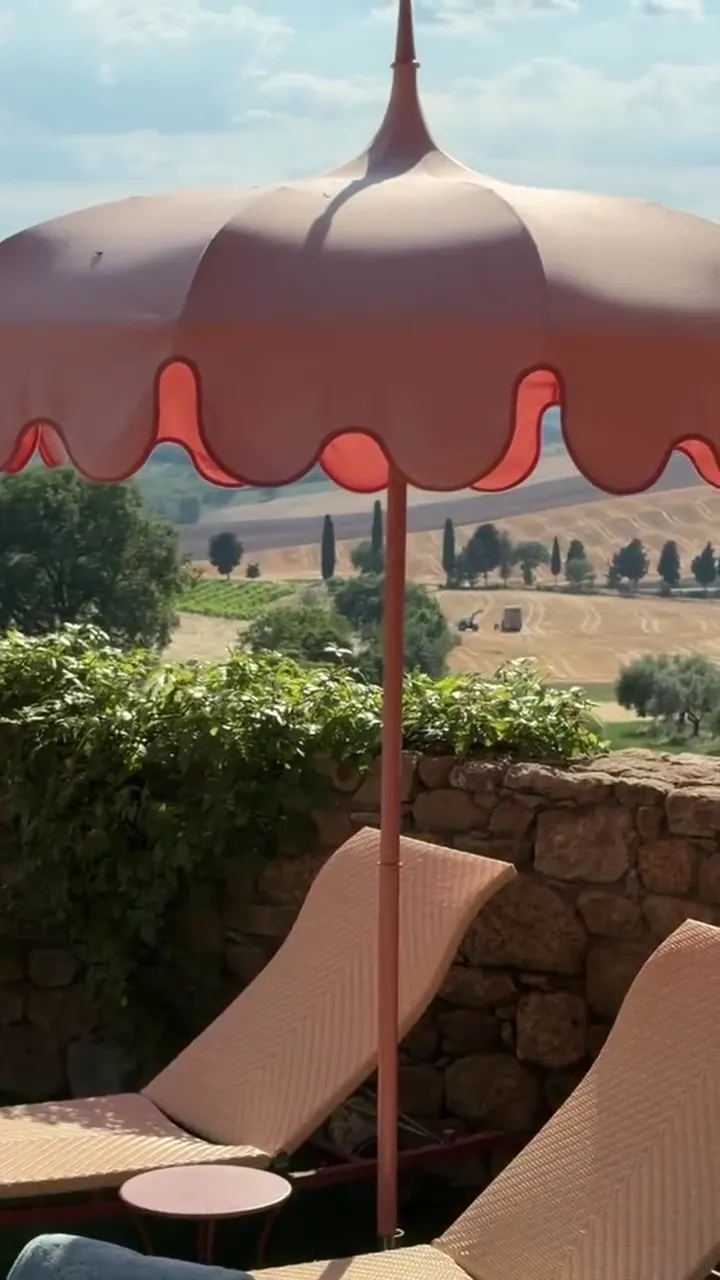 Casa Newton, Tuscany